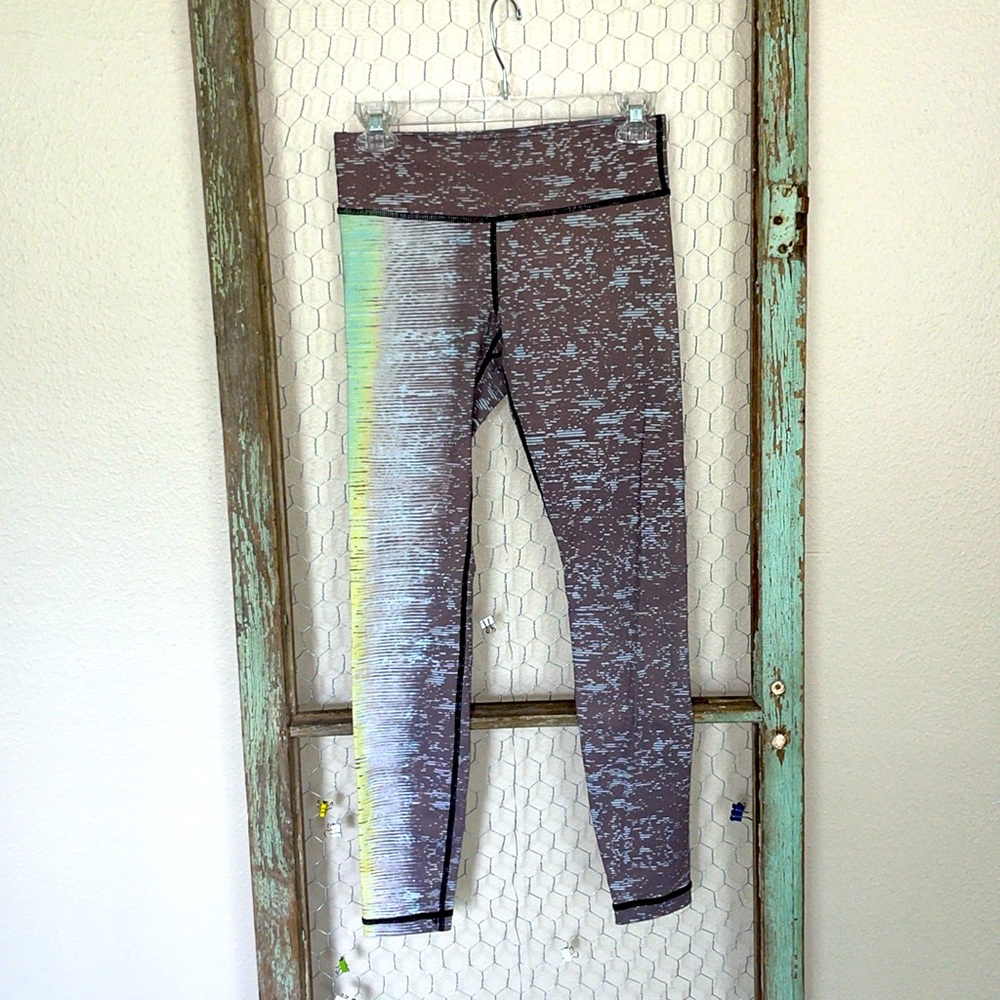 Leggings. Workout. Spin. Run. Cycle. Yoga. Sz Small. Grey, teal, & neon yellow.